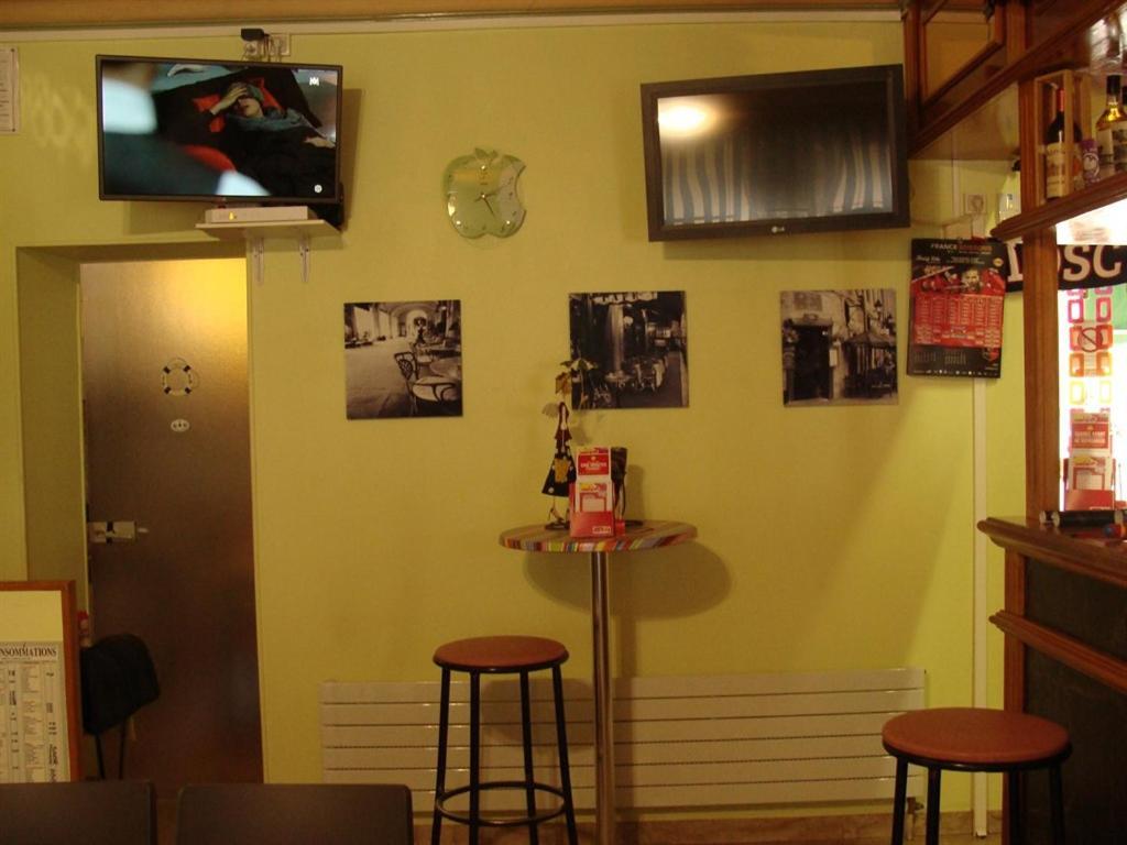 Hotel Le Flaubert Fougères Dış mekan fotoğraf