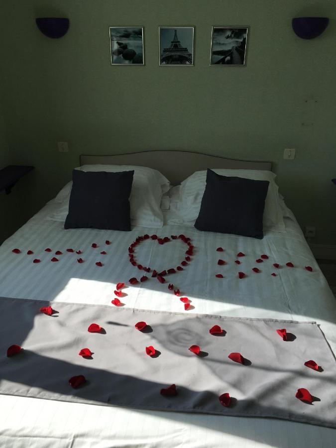 Hotel Le Flaubert Fougères Dış mekan fotoğraf