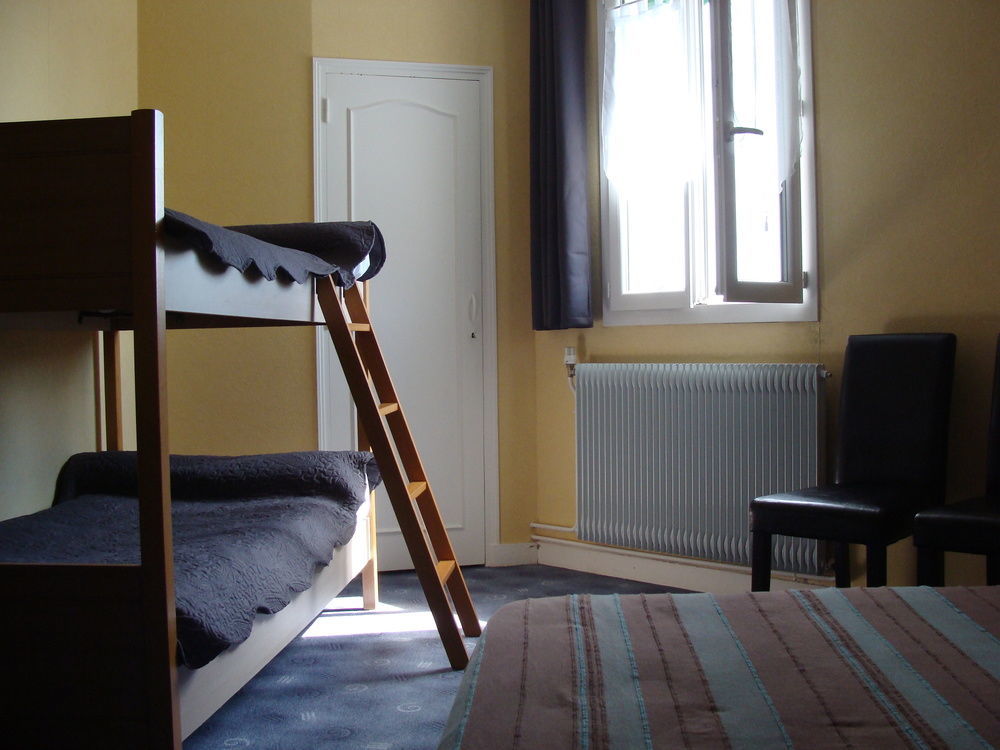 Hotel Le Flaubert Fougères Dış mekan fotoğraf